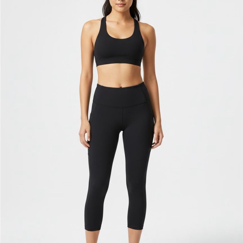 Fabletics Black High-Waisted PureLuxe Leggings Size 6 Small NWT - Picture 1 of 6